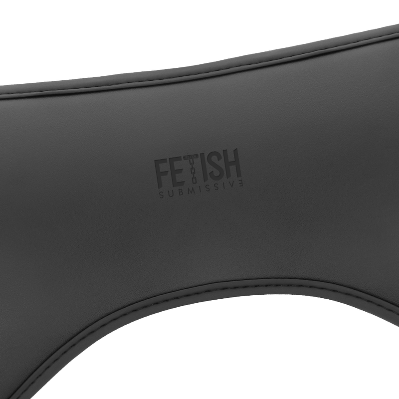 Fetish Submissive Cyber Strap-On mit WatchMe-Dildo – S