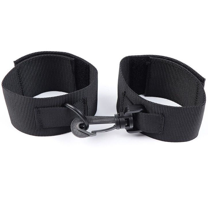 Ohmama Fetish Nylon-Handschellen mit Haken – ohne Riemen