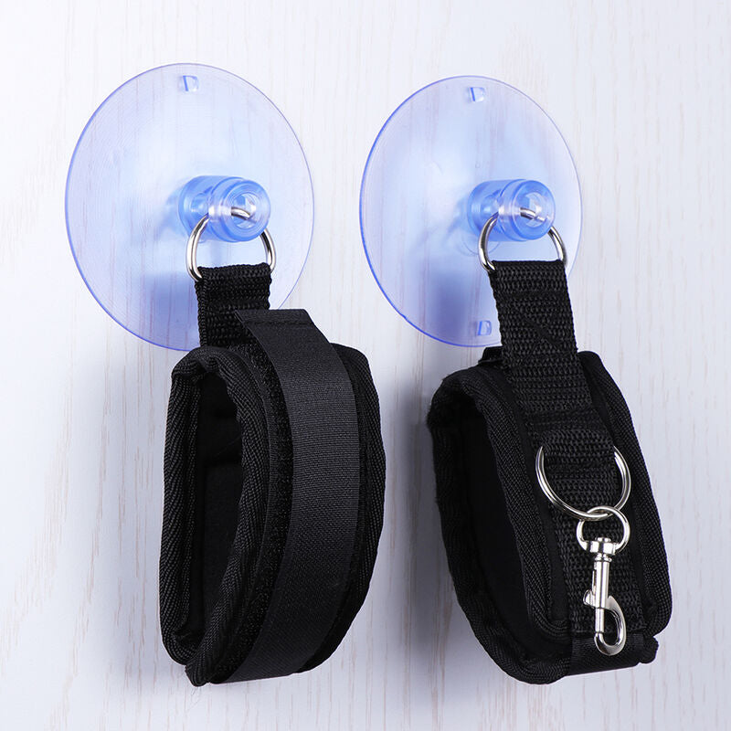 Ohmama Fetish Handschellen mit Saugnäpfen – PVC/Metall