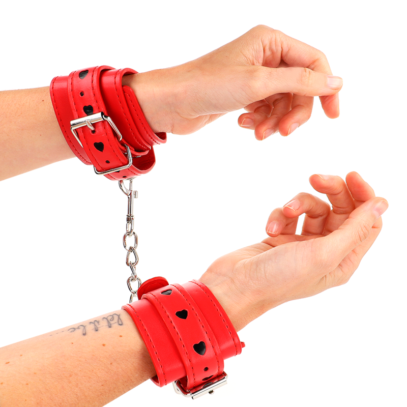 Kink Rote Handgelenksfesseln mit Schwarzer Herzeinlage,
