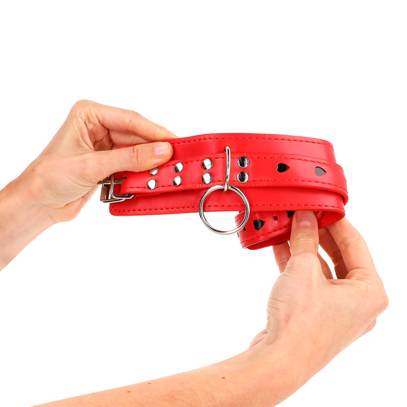 Kink Rote Handgelenksfesseln mit Schwarzer Herzeinlage,
