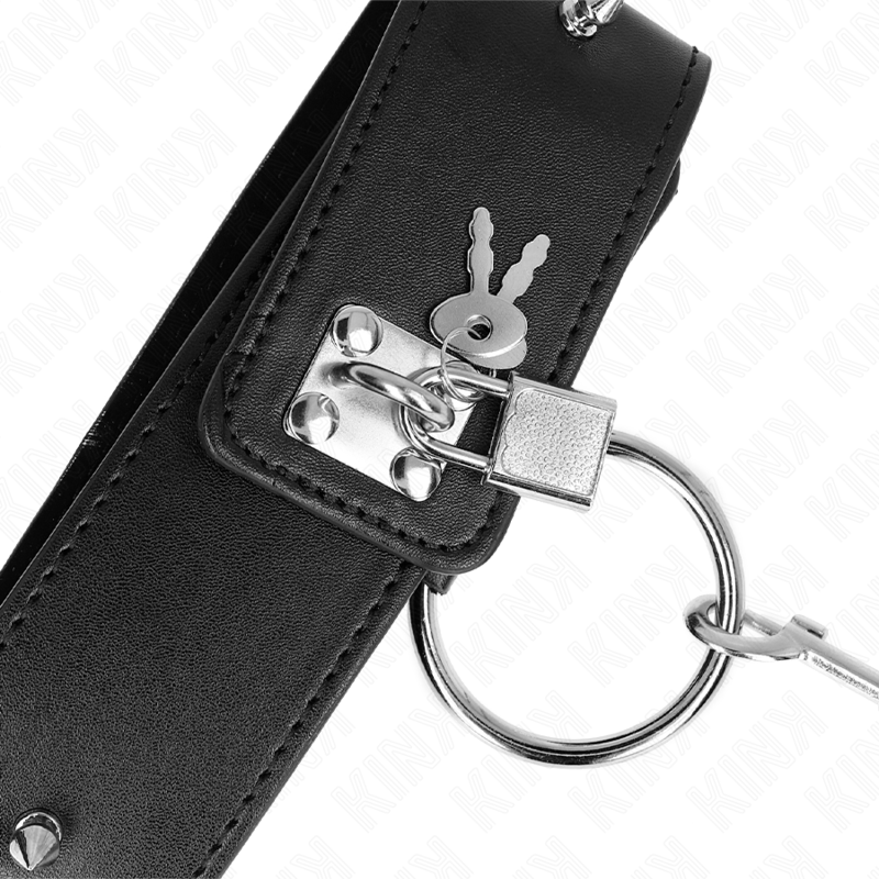 Kink – Halskette 65 Cm mit Leine mit Silbernen Nieten Modell 2 Vers...