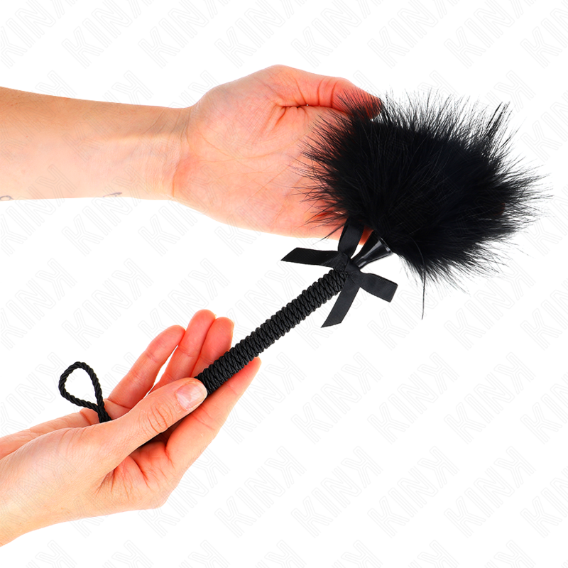 Kink – Nylonseilstab mit Kitzelfedern und Schwarzer Schleife 25 Cm