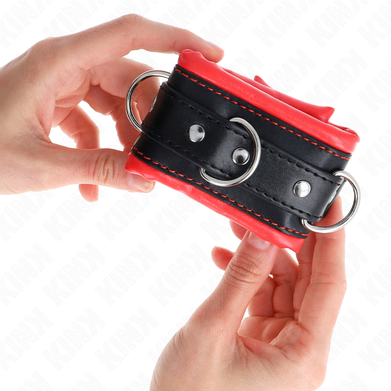 Kink – Schwere Handgelenksfesseln mit Rotem Pelzfutter, Verstellbar...