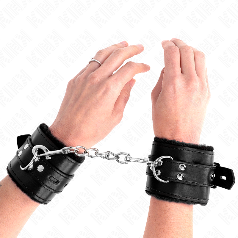 Kink – Pelzgefütterte Handgelenkfesseln mit Quadratischen Löchern,...