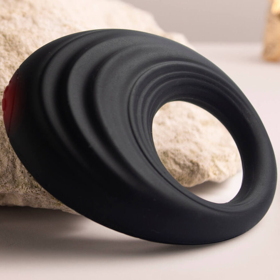 Rocks-Off Spire – Vibrierender Penisring – schwarz