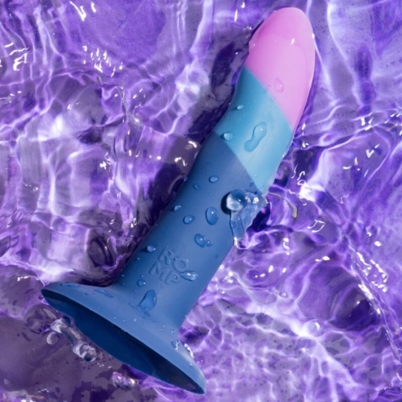 ROMP Piccolo Silikondildo mit Saugnapf, dreifarbig, 14 cm