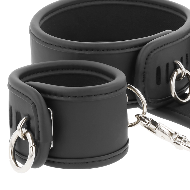 Fetish Submissive Halskette Und Handschellen Aus Veganem Leder Mit